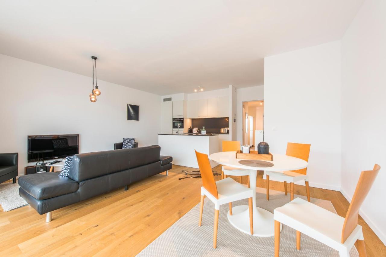 Modern Apartment With Terrace Near The Beach Остенде Экстерьер фото